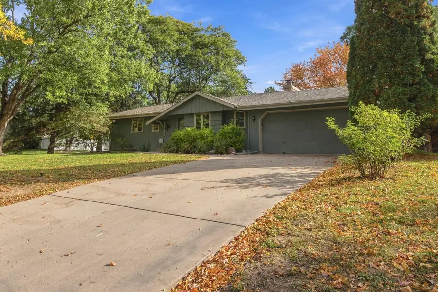 4664 Hillsboro Avenue N, New Hope, MN 55428 - #2