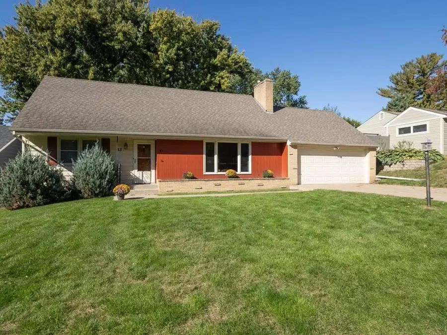 33 Hilltop Lane, Saint Paul, MN 55116 - #2
