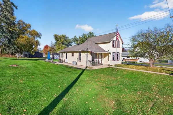 243 W 15th Street, Saint Charles, MN 55972