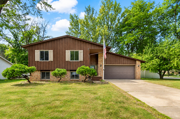 7300 Illies Avenue S, Cottage Grove, MN 55016