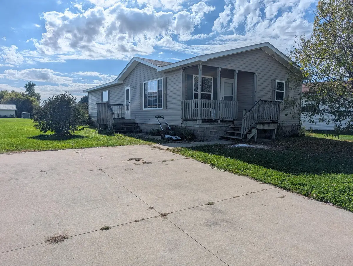 38 Southfork Drive Se, Kasson, MN 55944 - #1