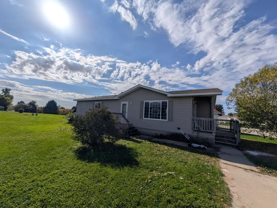 38 Southfork Drive Se, Kasson, MN 55944 - #2