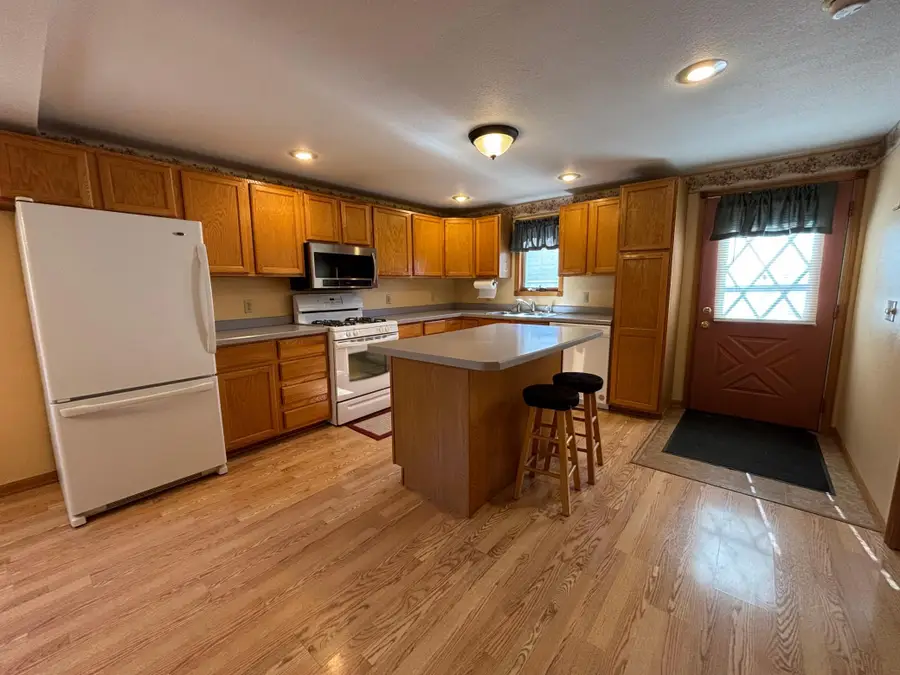 1636 Dover Street, Worthington, MN 56187 - #2