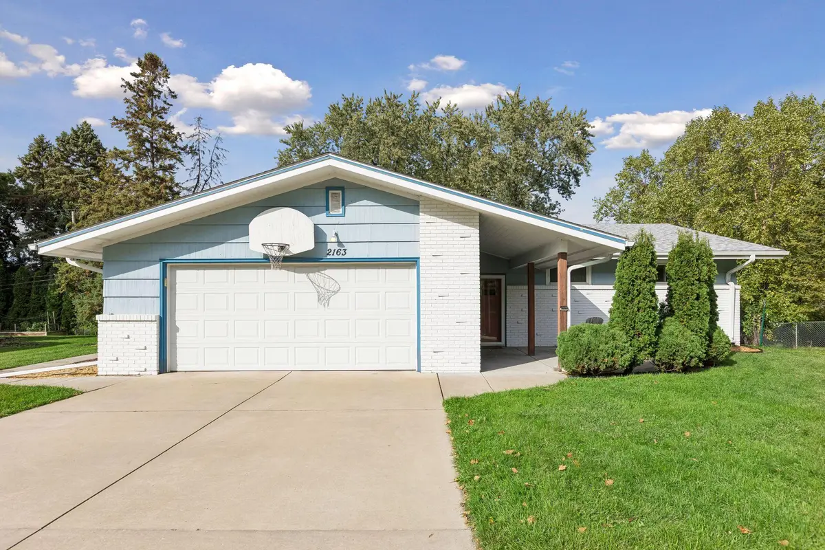 2163 Rosewood Lane S, Roseville, MN 55113 - #1