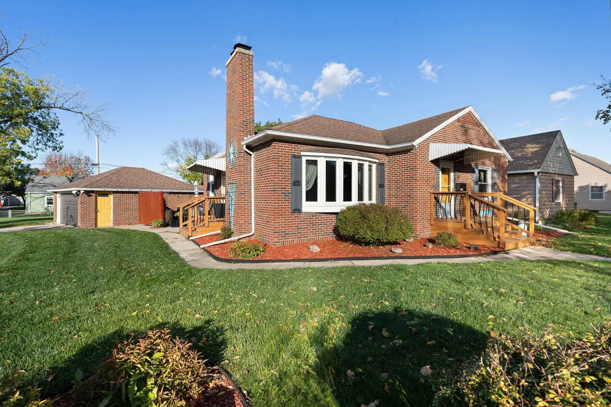 1410 3rd Avenue Sw, Austin, MN 55912 - #1