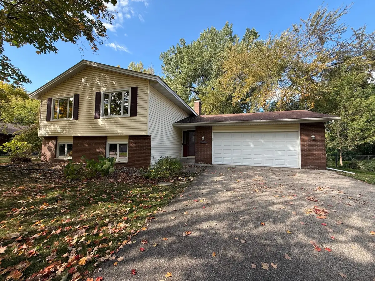 16276 Franklin Circle Se, Prior Lake, MN 55372 - #1