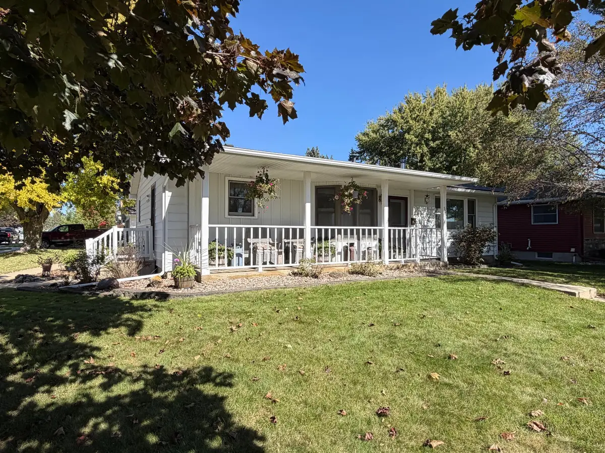 501 Brins Court Se, Stewartville, MN 55976 - #1
