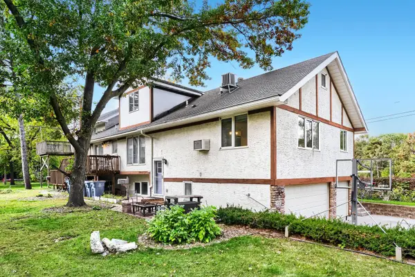 4565 Toledo Avenue N, Robbinsdale, MN 55422