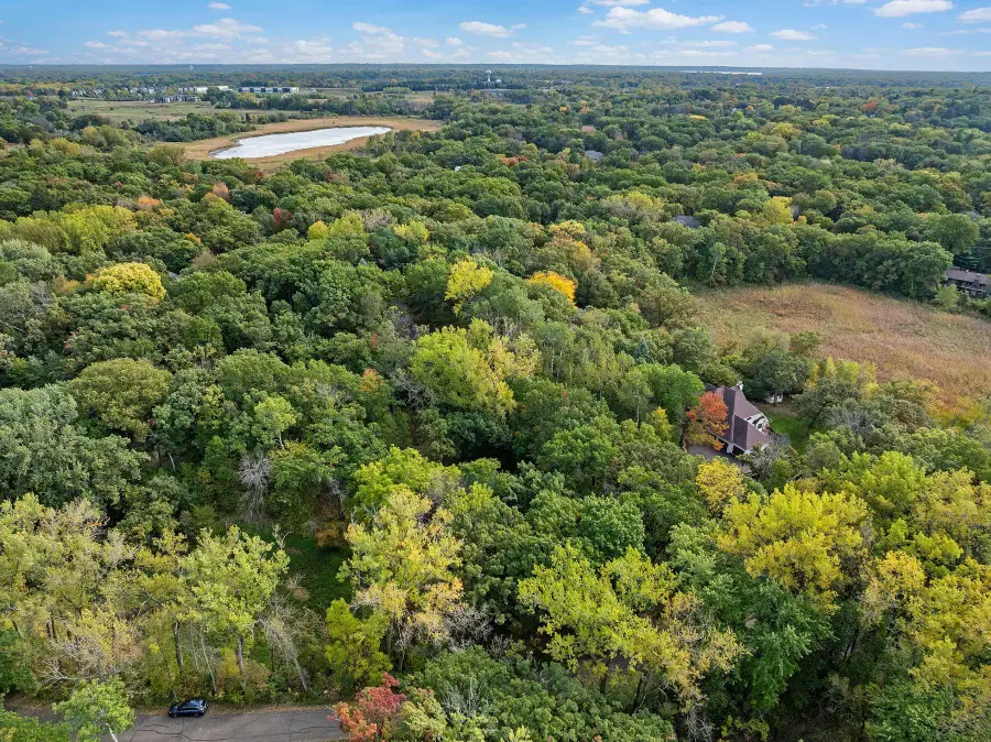 8 Woodhill Lane, North Oaks, MN 55127 - #2