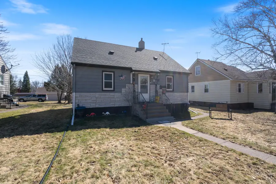 28 N 66th Avenue W, Duluth, MN 55807 - #2