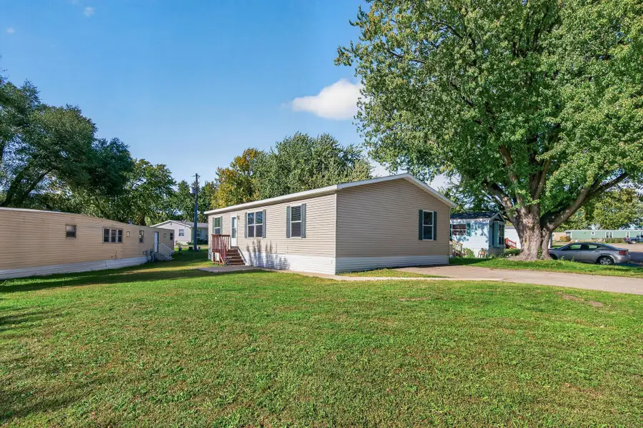 206 Burnsville Circle, Burnsville, MN 55306 - #2