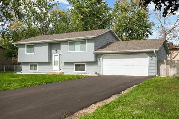 7181 Colorado Avenue N, Brooklyn Park, MN 55429