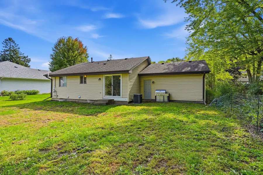 2657 5th Street E, Maplewood, MN 55119 - #3
