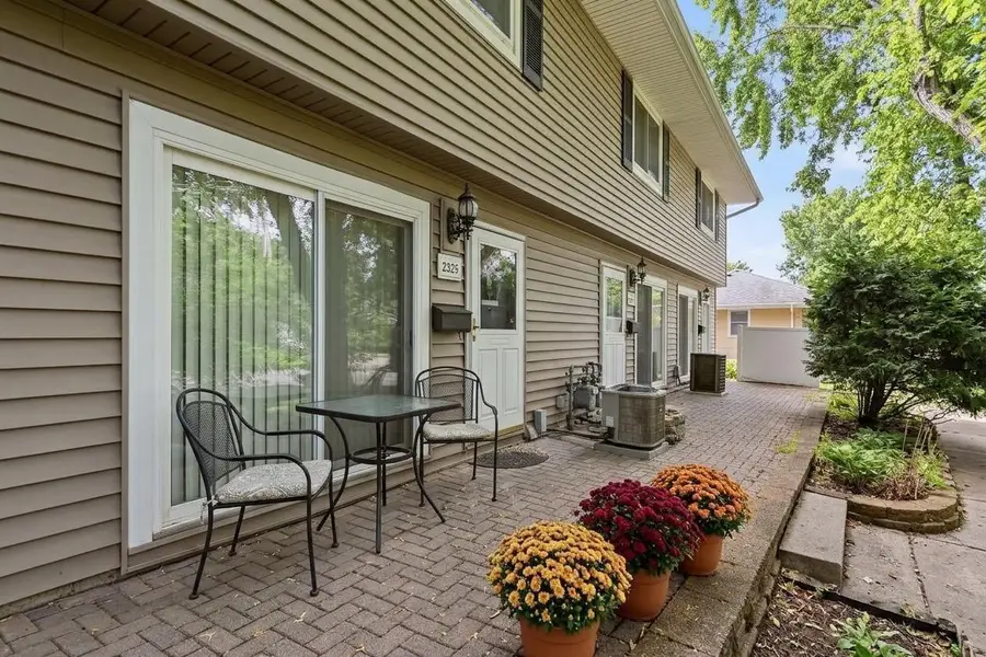 2325 Hampshire Avenue S, Saint Louis Park, MN 55426 - #2