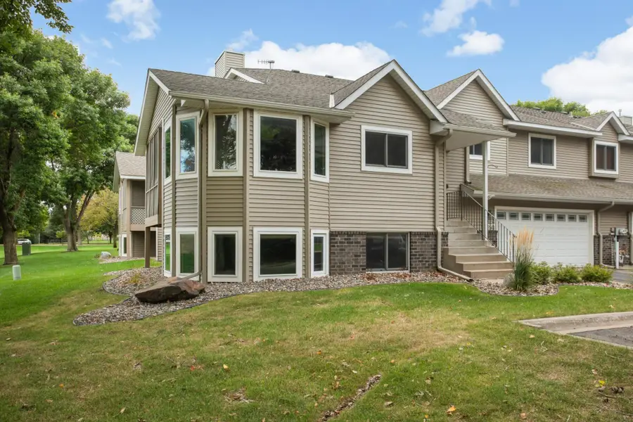 9344 Loch Lomond Lane, Brooklyn Park, MN 55443 - #2
