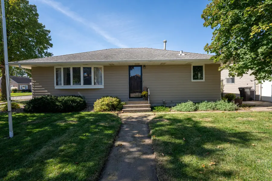 1919 5th Avenue Se, Austin, MN 55912 - #2