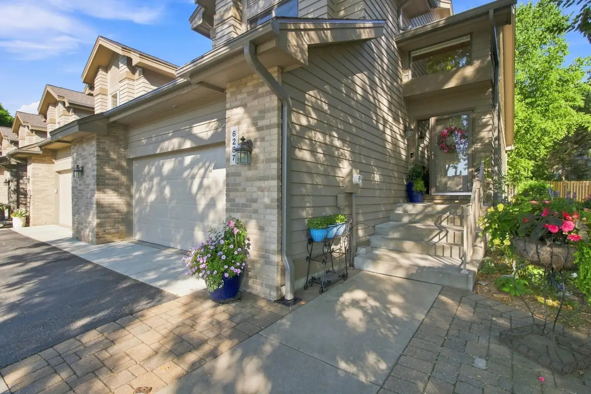 6287 Sequoia Circle, Eden Prairie, MN 55346 - #1