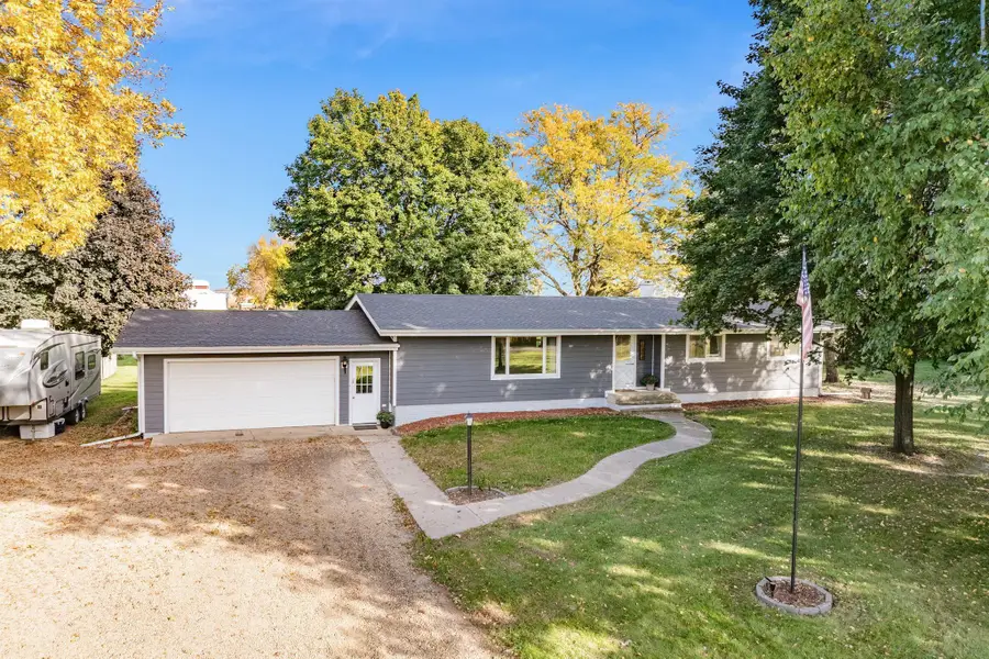 11404 330th Avenue, Blue Earth, MN 56013 - #2