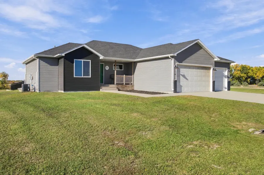 803 Blaine Street N, Colfax, ND 58018 - #2