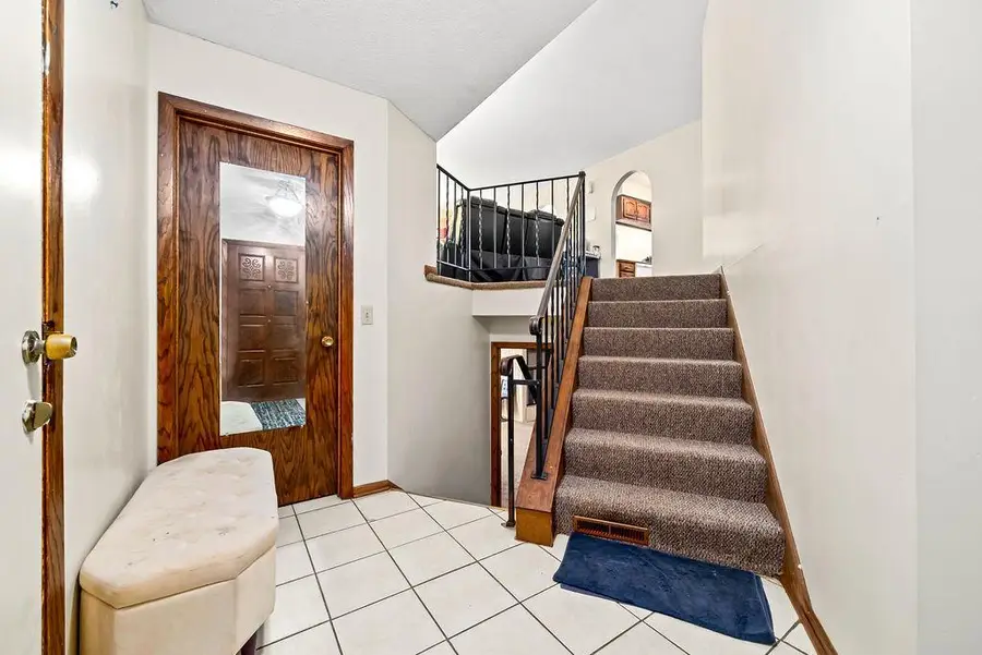 5525 Emerson Avenue N, Brooklyn Center, MN 55430 - #2