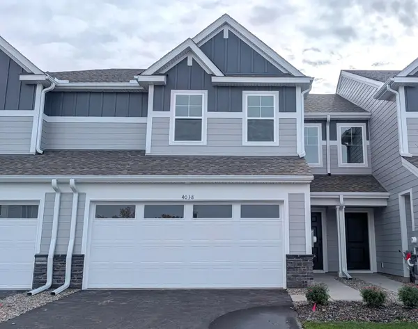 4038 Hayward Avenue N, Oakdale, MN 55128
