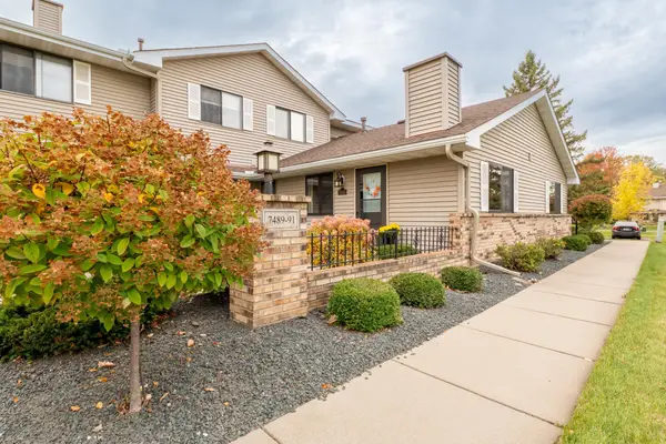 7489 Vinewood Lane N, Maple Grove, MN 55311