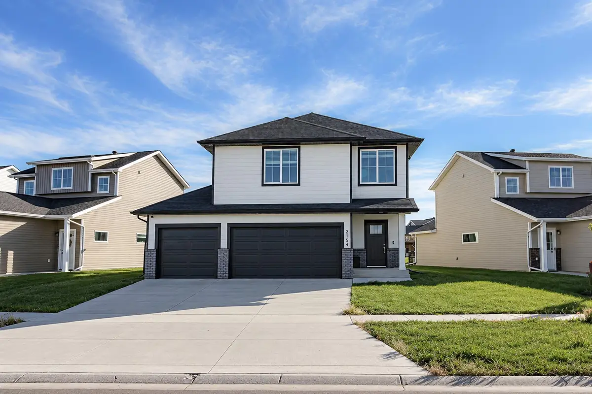 2154 65th Avenue S, Fargo, ND 58104 - #1