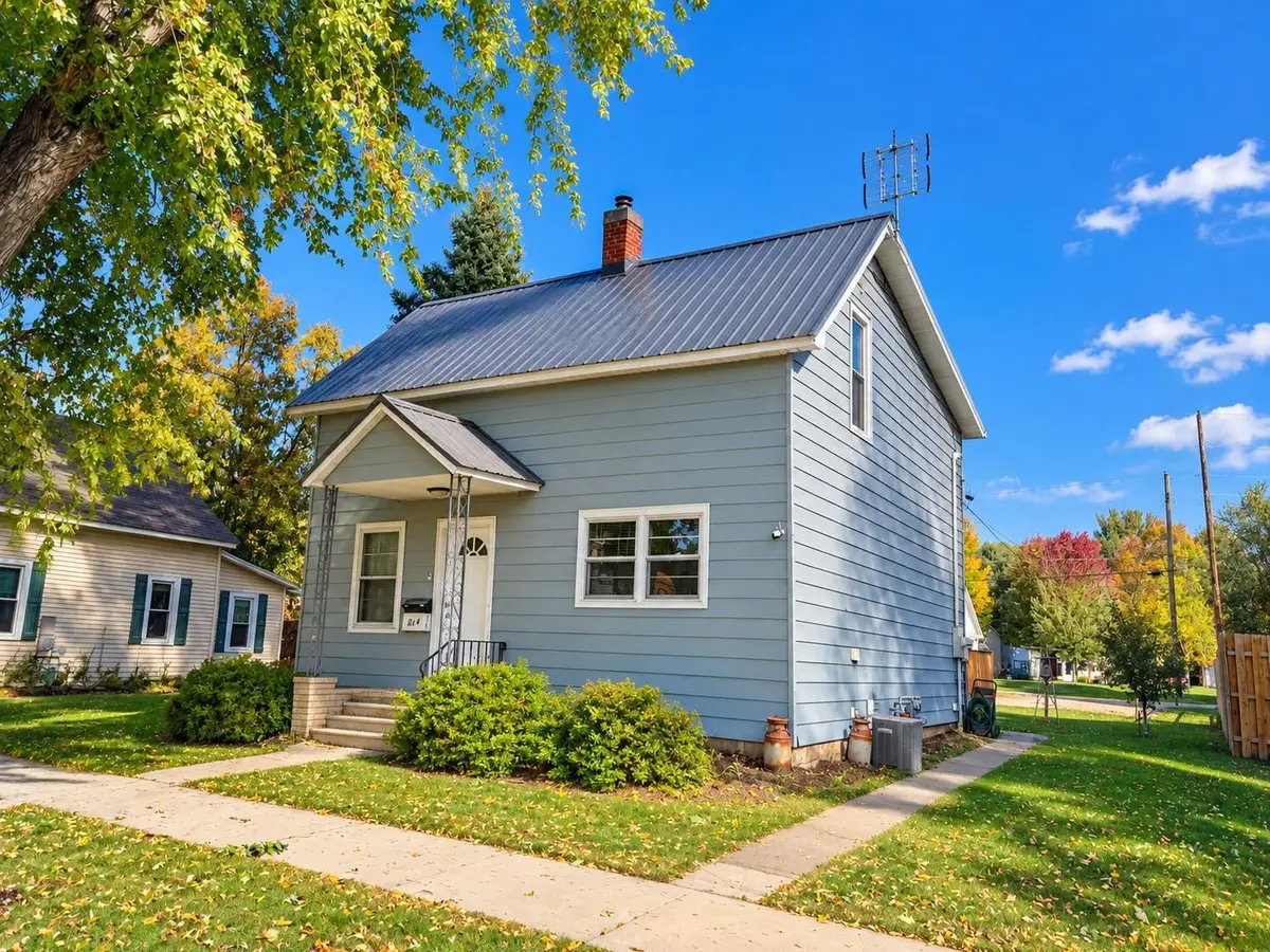 1314 Tainter Street, Menomonie, WI 54751 - #1