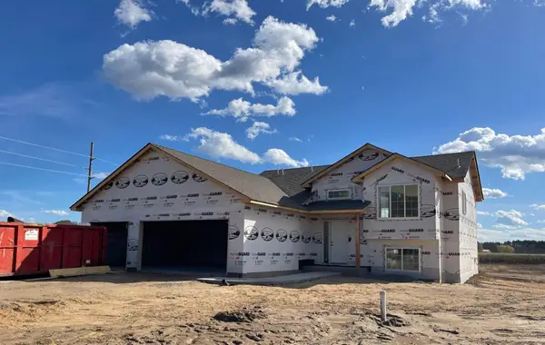 2446 341st Avenue Nw, Cambridge, MN 55008