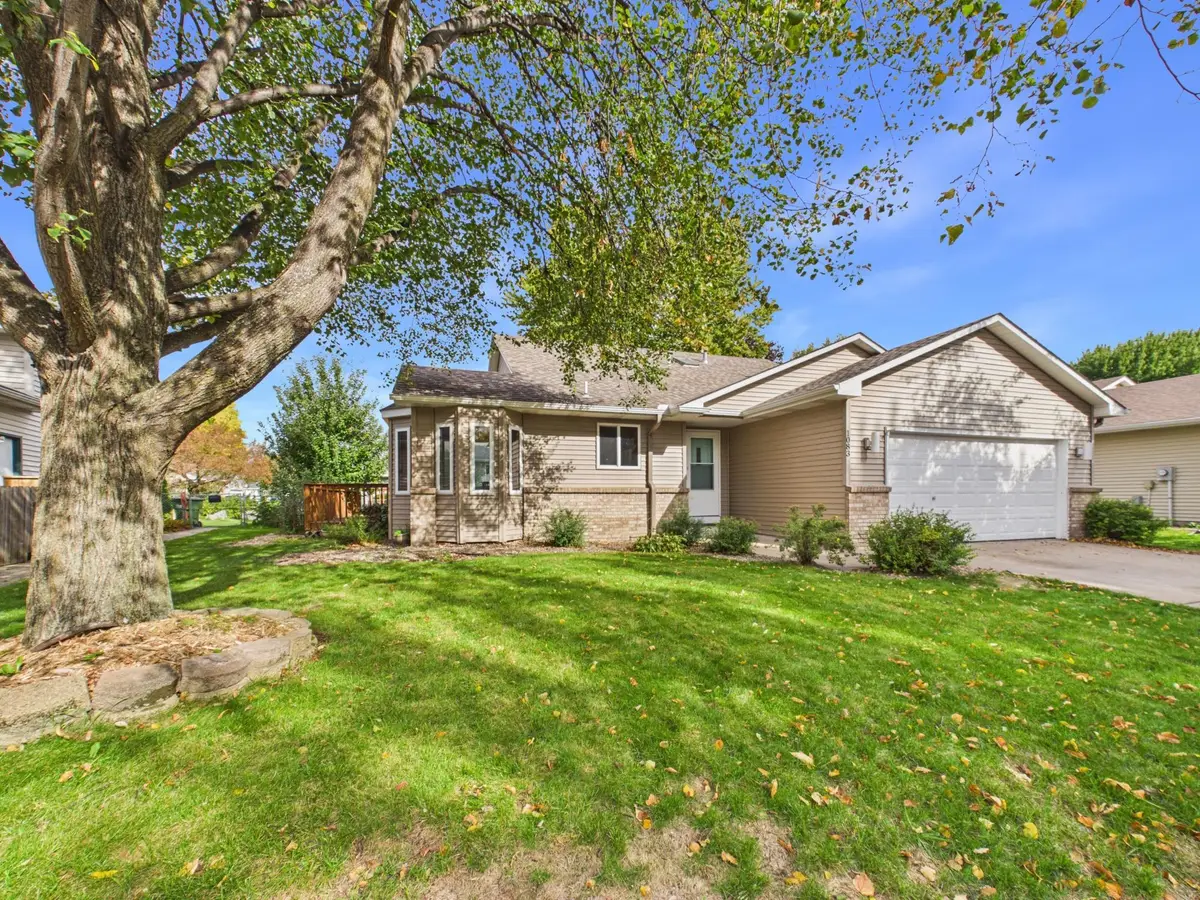 1083 98th Avenue Ne, Blaine, MN 55434 - #1