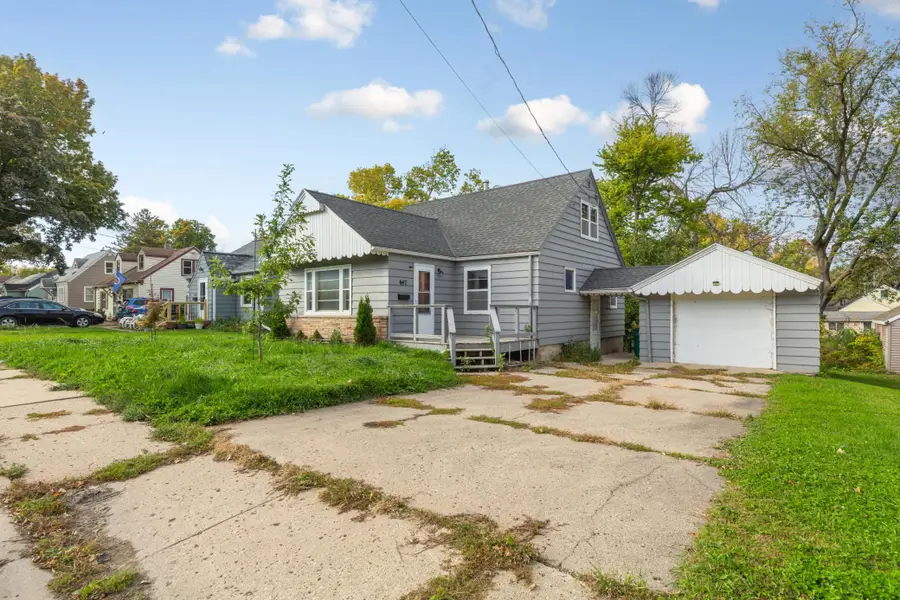 647 E 7th Street, Albert Lea, MN 56007 - #3