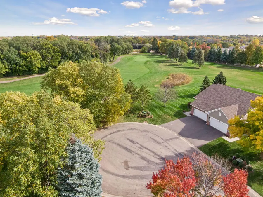 8960 Deer Run Court, Victoria, MN 55386 - #2