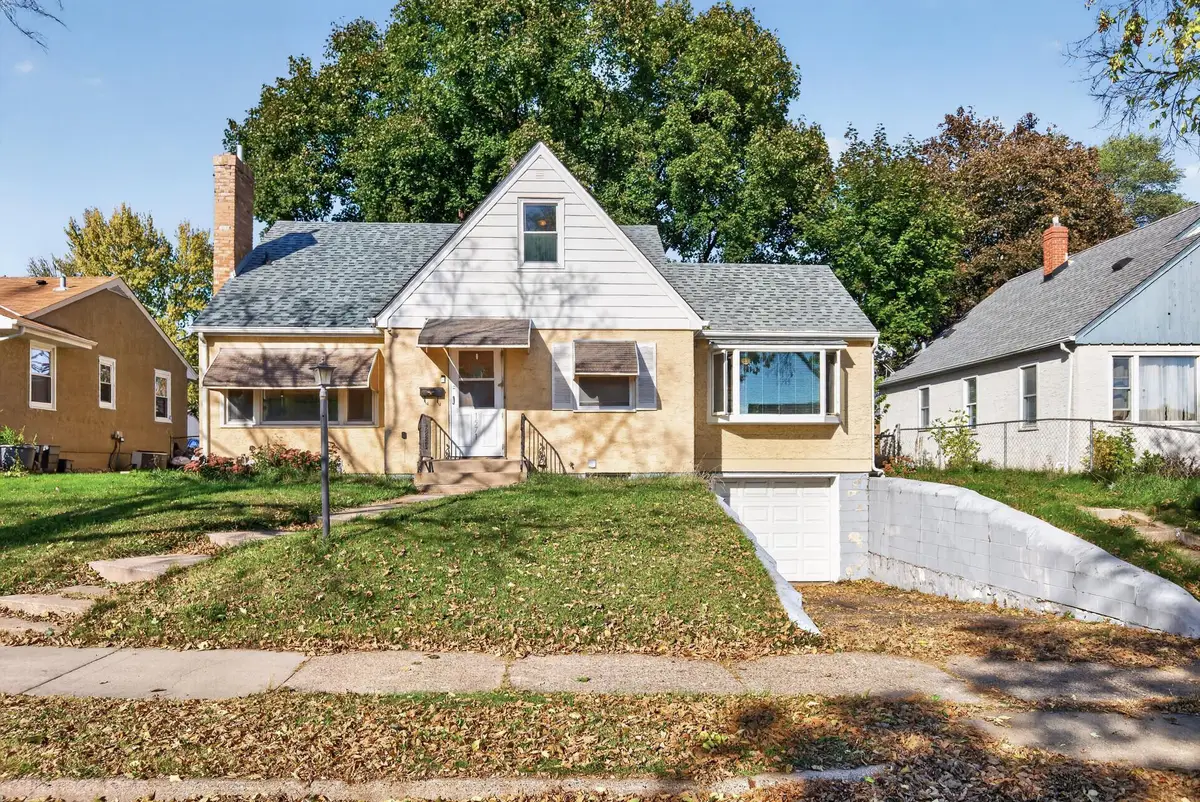 1571 Arlington Avenue E, Saint Paul, MN 55106 - #1