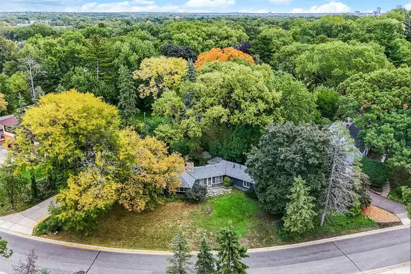 401 Turnpike Road, Golden Valley, MN 55416