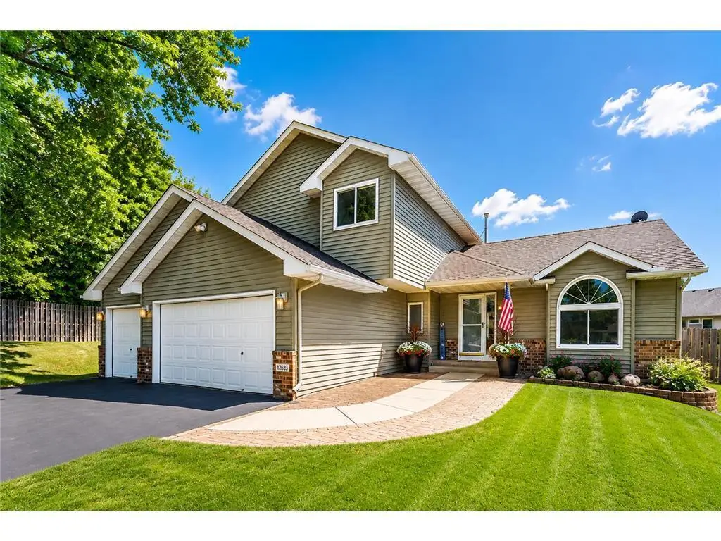 12628 Dutch Court, Apple Valley, MN 55124 - #1