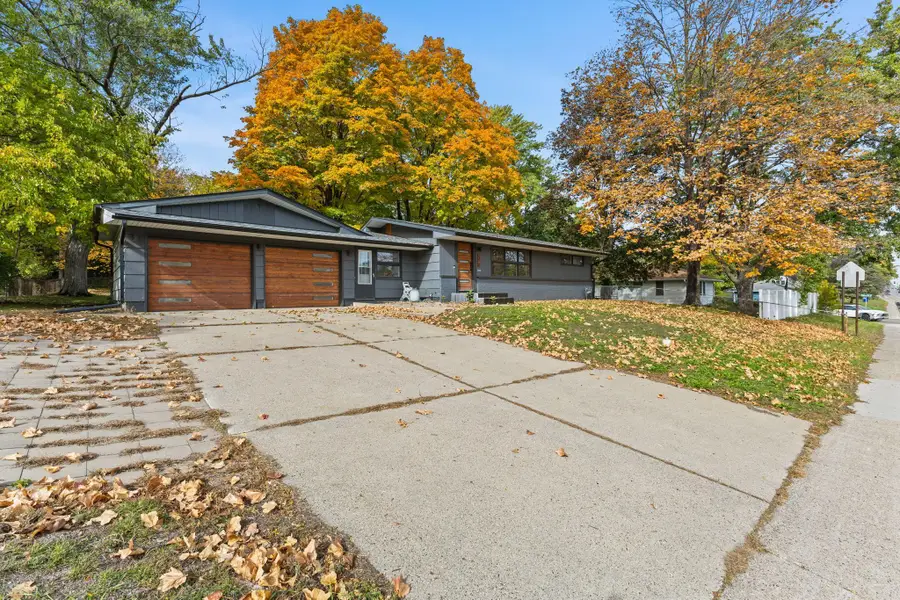 8320 Penn Avenue S, Bloomington, MN 55431 - #2