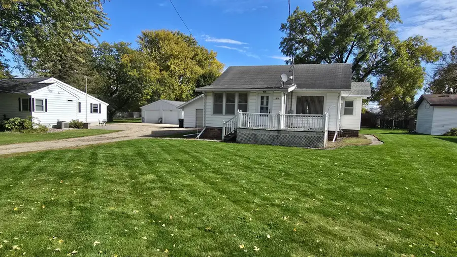 109 Hague Avenue N, Hollandale, MN 56045 - #2