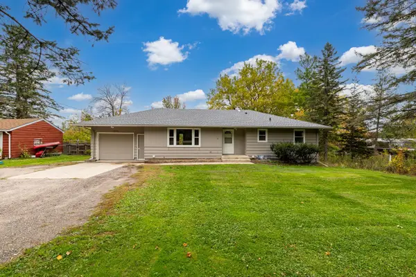 1210 Greenvale Avenue W, Northfield, MN 55057