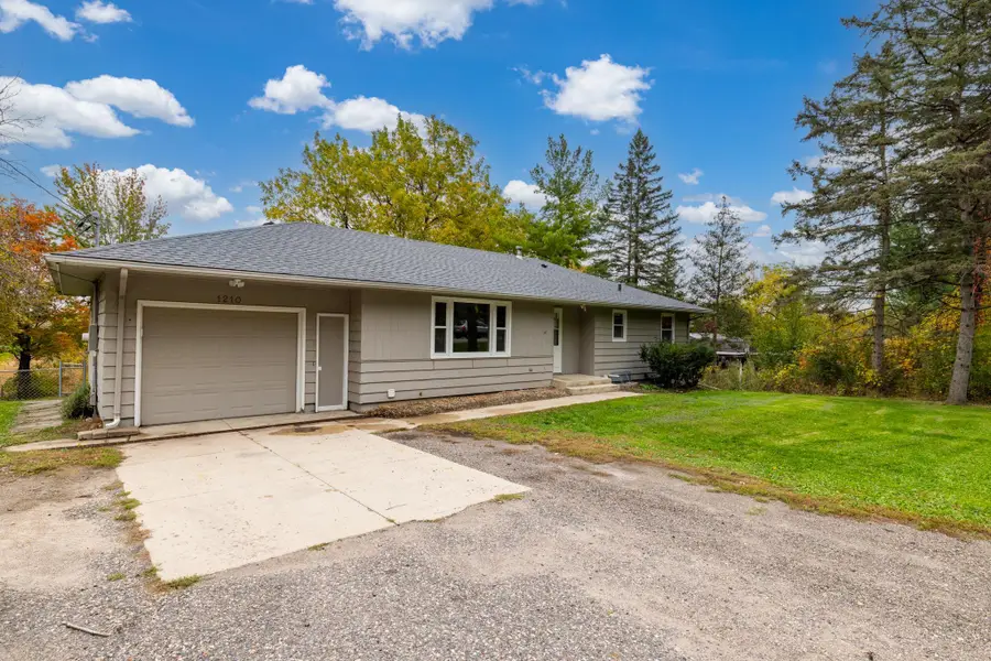 1210 Greenvale Avenue W, Northfield, MN 55057 - #2
