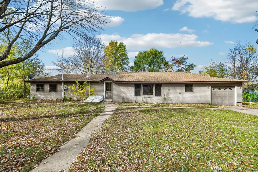 31552 London Drive Ne, Cambridge, MN 55008 - #3