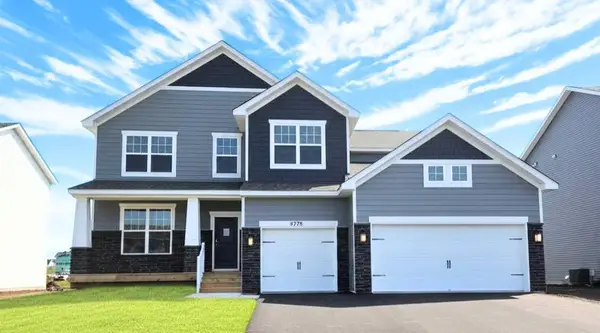 4985 Blake Way, Woodbury, MN 55129