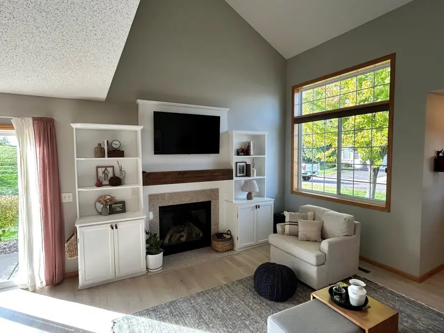 6051 Manchester Avenue Ne, Otsego, MN 55301 - #3