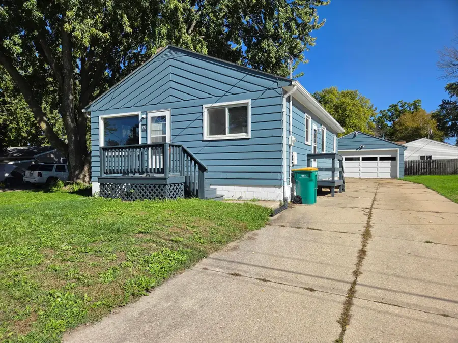 113 S 7th Avenue, Albert Lea, MN 56007 - #2