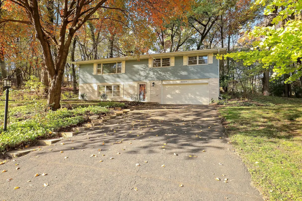 6640 Manchester Lane, Eden Prairie, MN 55346 - #1