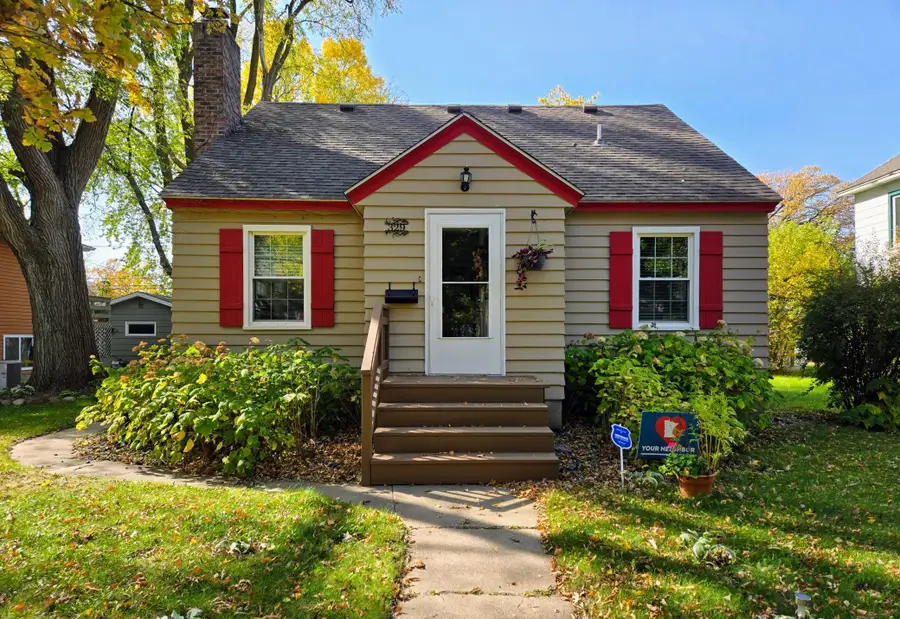 329 2nd Avenue Ne, Saint Cloud, MN 56304 - #2