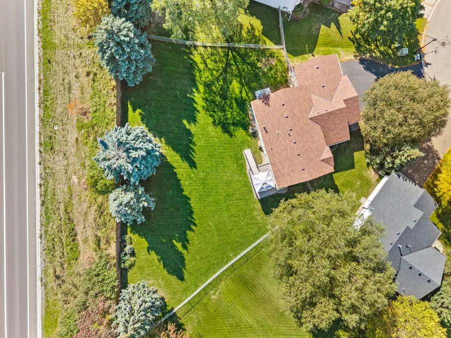 6982 Carlyle Road, Woodbury, MN 55125 - #3