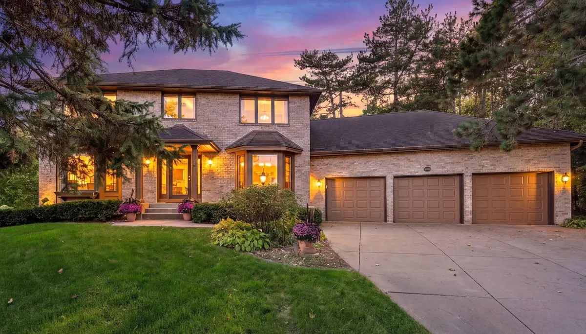1289 Donegal Bay, Woodbury, MN 55125 - #1