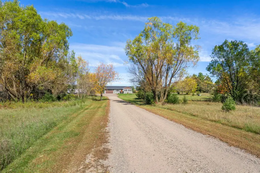 9569 291st Avenue Ne, North Branch, MN 55056 - #2