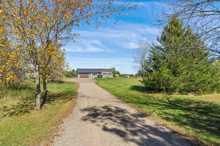 9569 291st Avenue Ne, North Branch, MN 55056 - #3