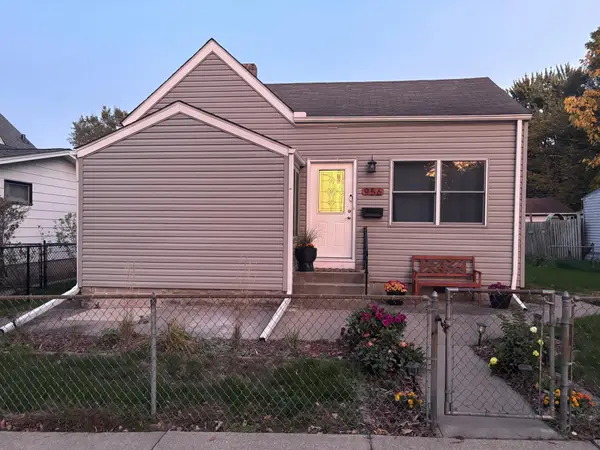 956 Humboldt Avenue, West Saint Paul, MN 55118